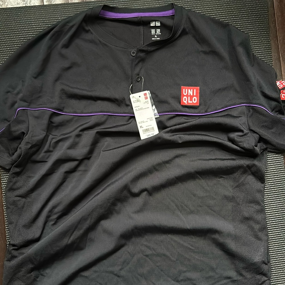NWT Uniqlo dry-ex polo shirt